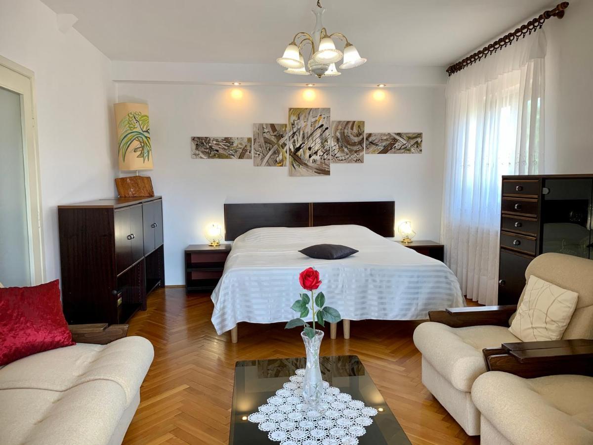 Studio Villa Mattossi Rovinj Exterior photo